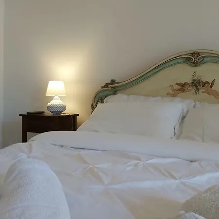 Bed & Breakfast La Guardiola Di Angela E Nino